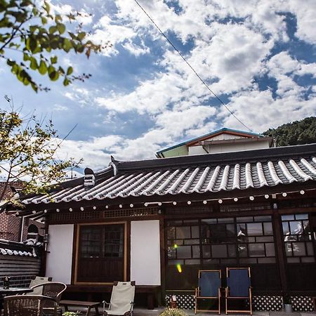 Bonghwangjae Hanok Guesthouse Gongju Екстериор снимка