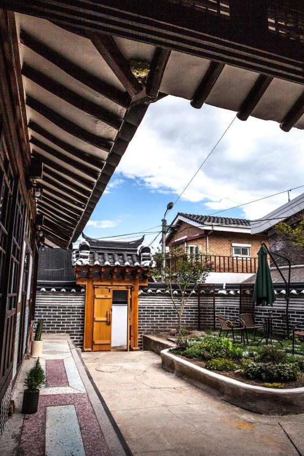 Bonghwangjae Hanok Guesthouse Gongju Екстериор снимка