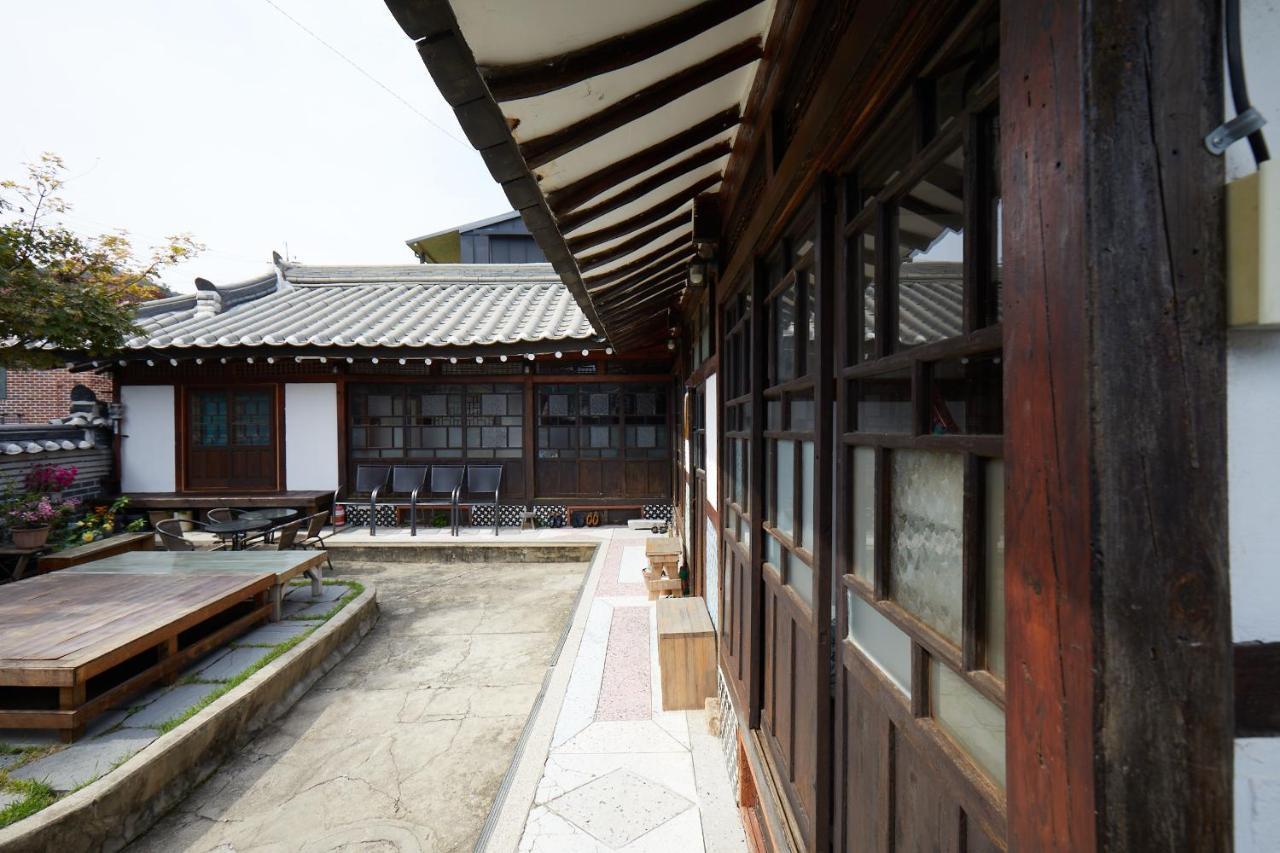 Bonghwangjae Hanok Guesthouse Gongju Екстериор снимка