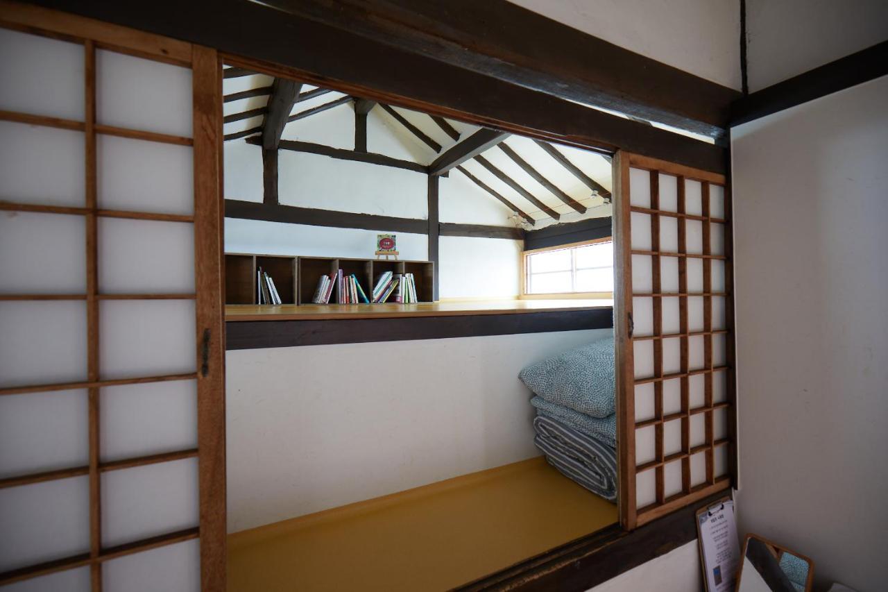 Bonghwangjae Hanok Guesthouse Gongju Екстериор снимка